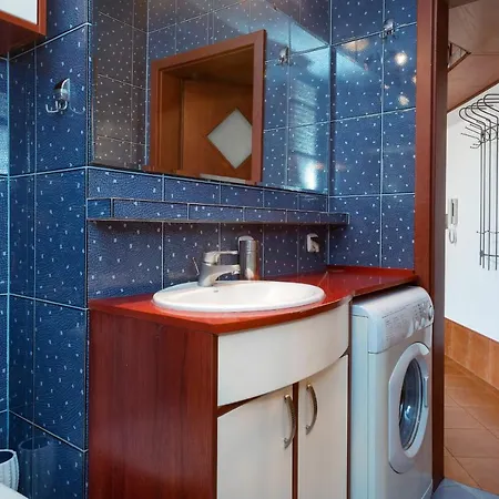 Bluszczanska Apartment